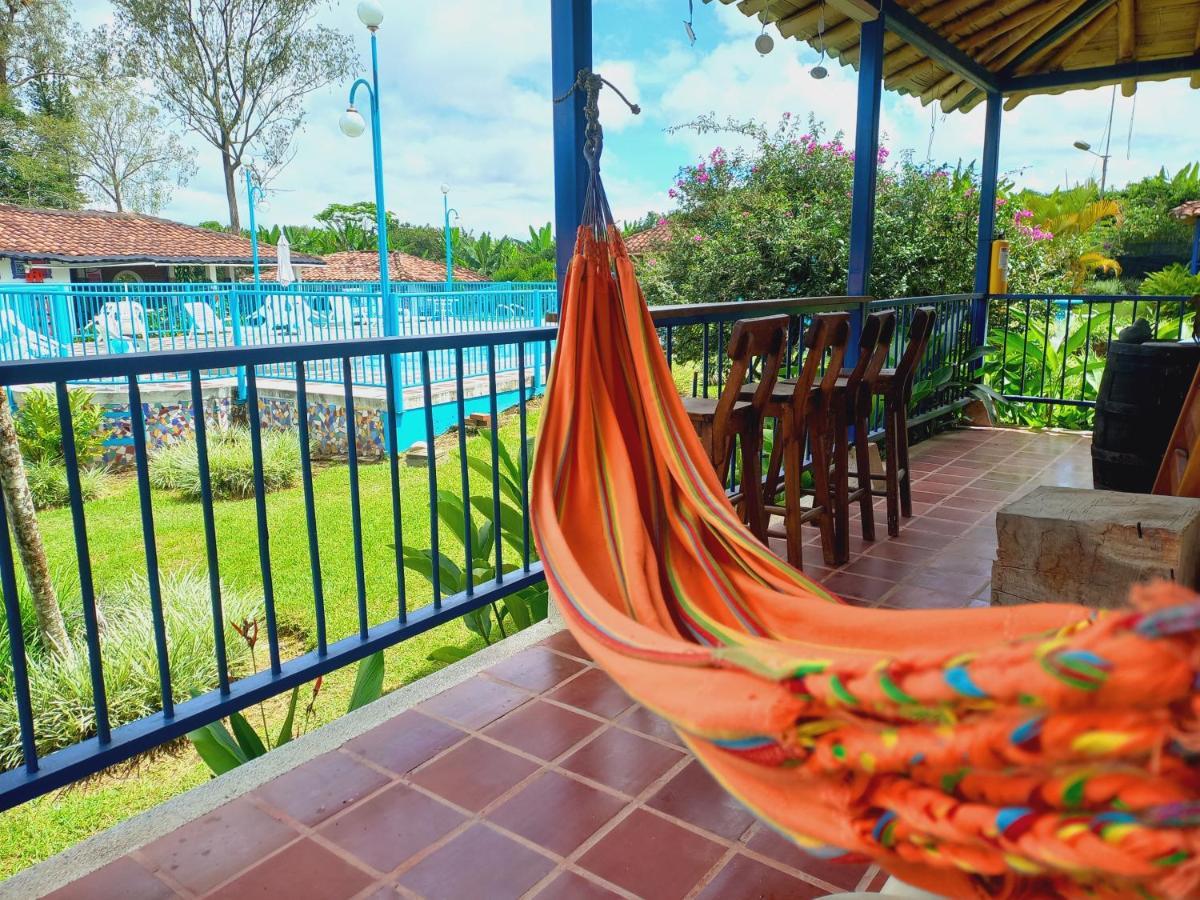 Finca Hotel Villa Del Sol 푸에블로 타파오 외부 사진