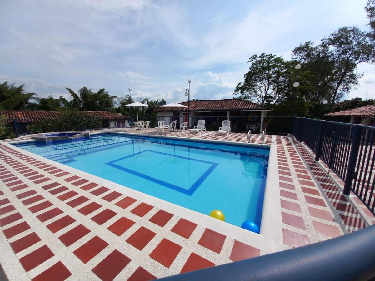 Finca Hotel Villa Del Sol 푸에블로 타파오 외부 사진