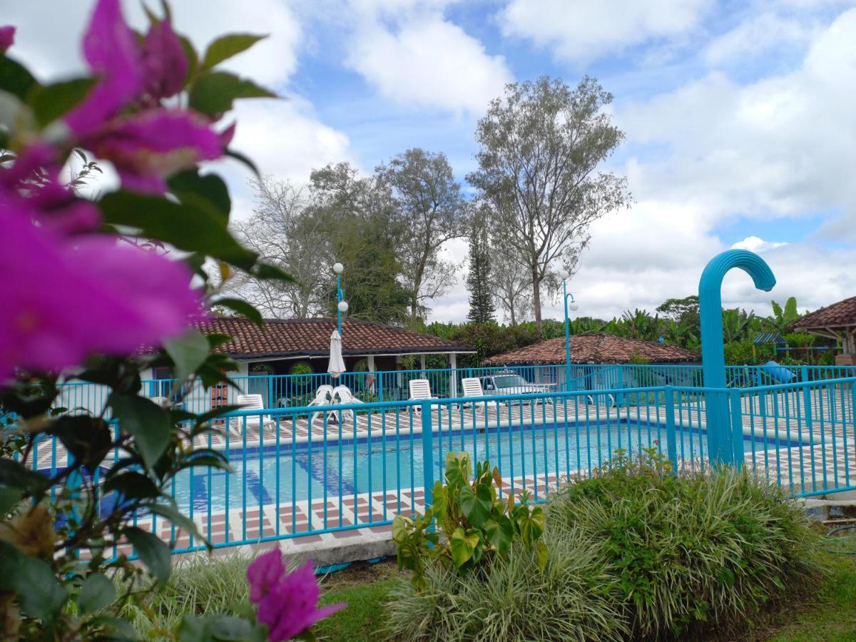 Finca Hotel Villa Del Sol 푸에블로 타파오 외부 사진