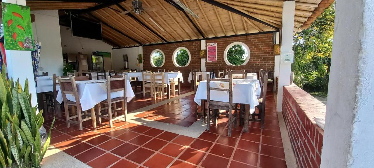 Finca Hotel Villa Del Sol 푸에블로 타파오 외부 사진
