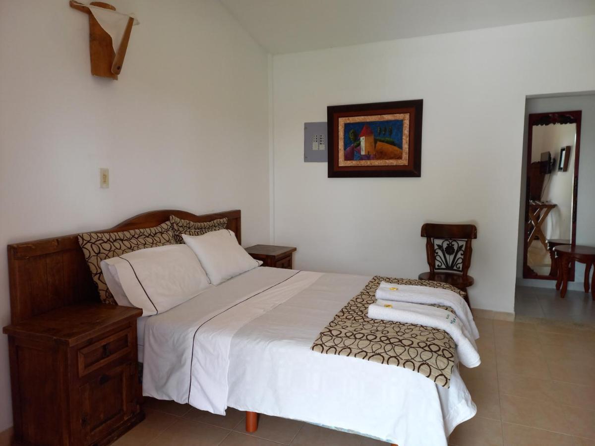 Finca Hotel Villa Del Sol 푸에블로 타파오 외부 사진